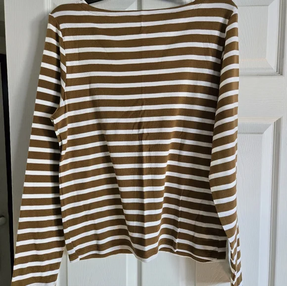 NWOT Old Navy Striped Favorite Tee - Picture 2 of 2